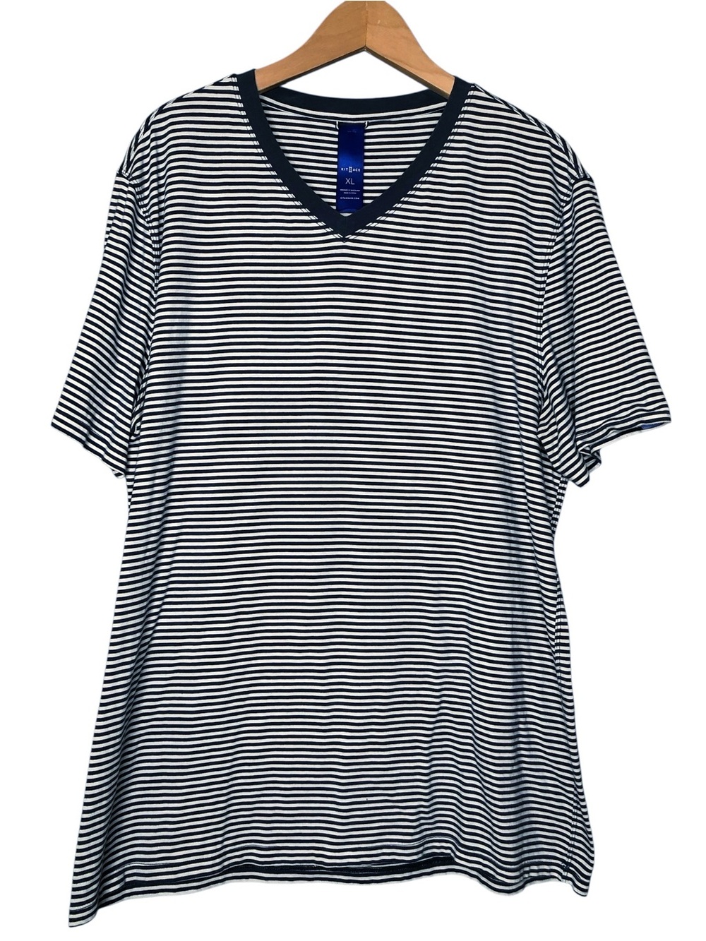 Kit and Ace Short Sleeve V-Neck Tee Cotton Blend Striped Blue White Men's XL